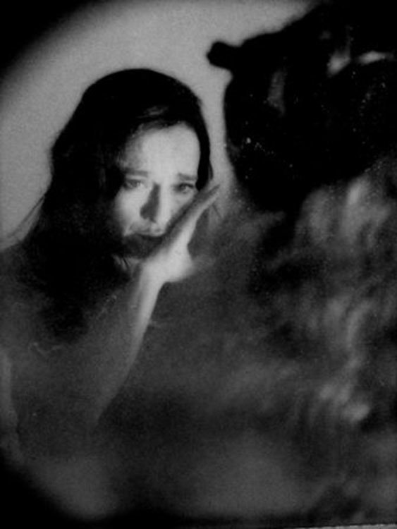 Féminisme, rafale et politique poster